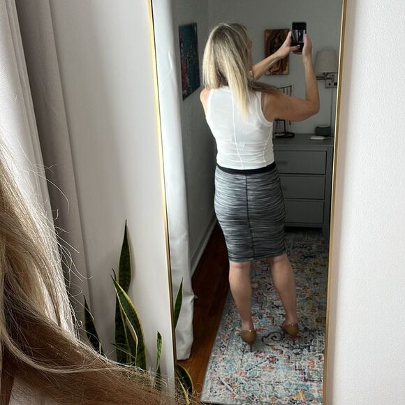 Trina‎ Turk Ashby Skirt Heather Gray Petite - Picture 5 of 8